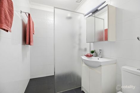 Property photo of 28 Holme Road Ferntree Gully VIC 3156