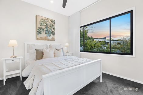 Property photo of 9/70-72 Sisley Street St Lucia QLD 4067