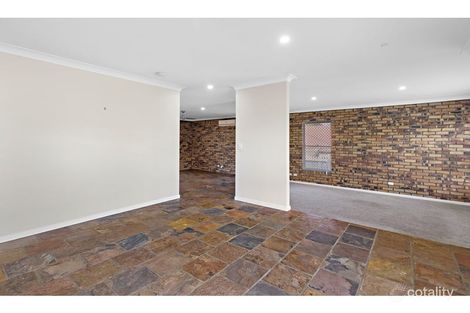 Property photo of 2 Commodore Court Cleveland QLD 4163