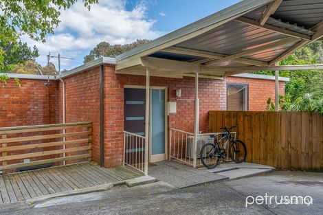 1/9 Dalkeith Ct, Sandy Bay, TAS 7005