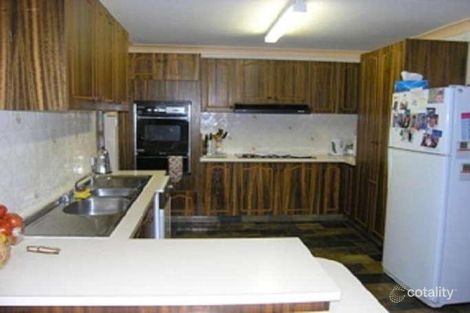 Property photo of 22 Amangu Close Orange NSW 2800