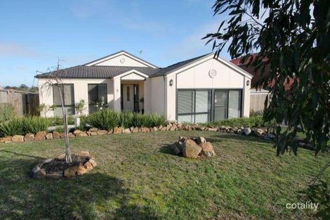 Property photo of 8 Tintagel Way Mornington VIC 3931