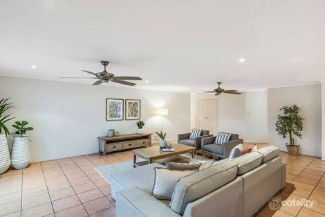Property photo of 8 Oakview Street Parkinson QLD 4115