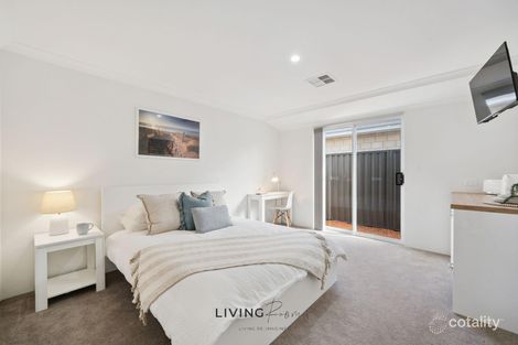 3 Lauderdale Rd, Madora Bay, WA 6210