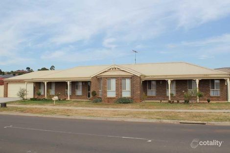 Property photo of 38 Grantleigh Drive Darley VIC 3340