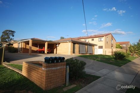 4/17 Nordlingen Dr, Tolland, NSW 2650