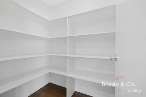 Property photo of 54 Manikato Drive Drouin VIC 3818