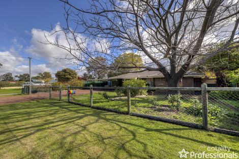 Property photo of 16 Moira Avenue Forrestfield WA 6058