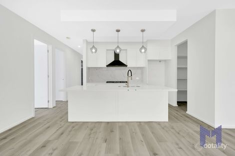 Property photo of 6 Leafspring Road Donnybrook VIC 3064