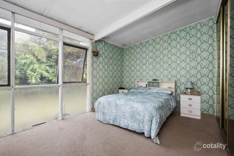 Property photo of 10 St Andrews Gate Elanora Heights NSW 2101