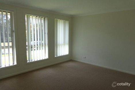 Property photo of 33 Stonebridge Drive Cessnock NSW 2325