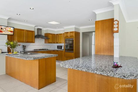 Property photo of 16 Warrego Way Helensvale QLD 4212
