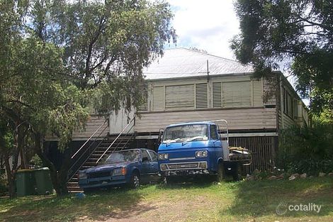 19 Caithness St, North Booval, QLD 4304