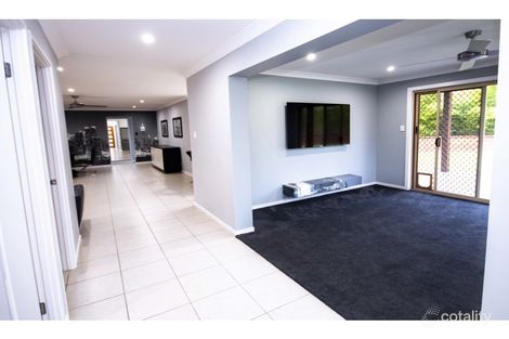 Property photo of 2 Bedivere Drive Ormeau QLD 4208