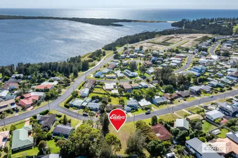 7 Gould St, Tuross Head, NSW 2537