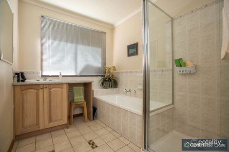 Property photo of 19 William Clarke Wynd Narre Warren South VIC 3805