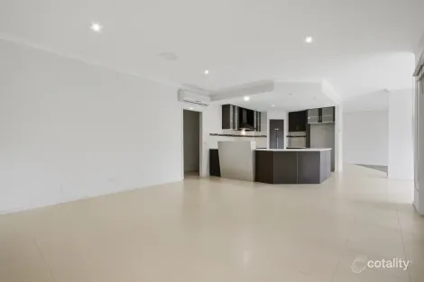 Property photo of 14 Notting Hill Traralgon VIC 3844