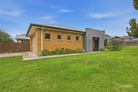 Property photo of 14 Notting Hill Traralgon VIC 3844