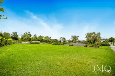 Property photo of 2 Splendid Drive South Ripley QLD 4306