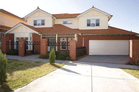 76 Kernan St, Strathmore, VIC 3041