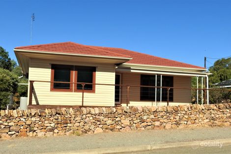9 Church St, Melrose, SA 5483
