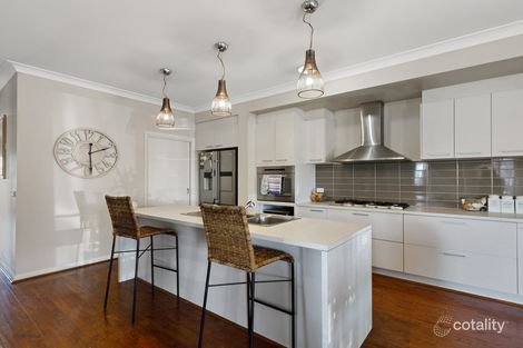 Property photo of 6 Donovans Way Mansfield VIC 3722