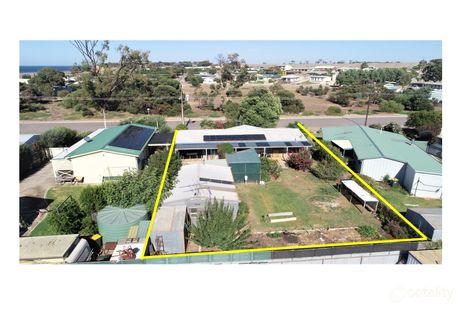 Property photo of 10 Chester Avenue Port Vincent SA 5581