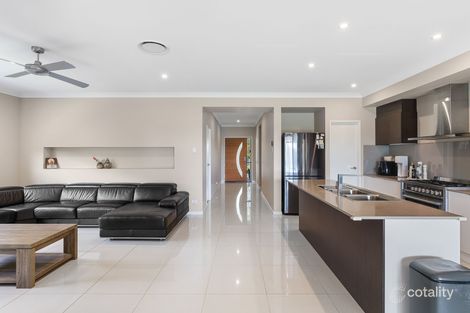 Property photo of 16 Creekview Court Lawnton QLD 4501