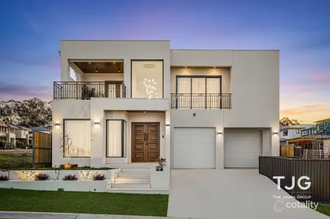 7 Sweetenham Ave, Box Hill, NSW 2765