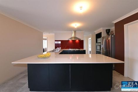 Property photo of 37 Dillwynia Bend Banksia Grove WA 6031