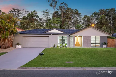 16 Danielle St, Oxenford, QLD 4210