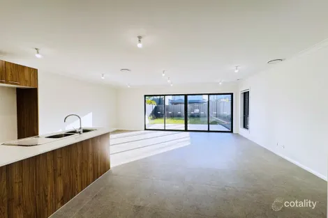 Property photo of 24 Eora Street Bardia NSW 2565