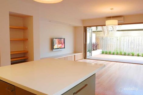 Property photo of 2/5 Goldsmith Street Elwood VIC 3184