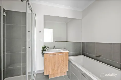 Property photo of 9 Withers Street Mount Duneed VIC 3217