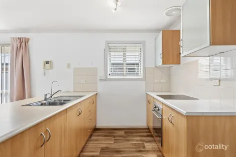 Property photo of 29 Hamra Drive Smithfield SA 5114
