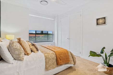 Property photo of 11 Lychee Place Belmont QLD 4153