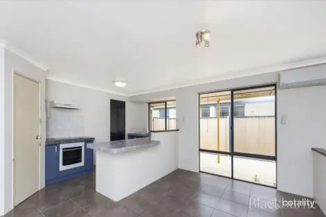 Property photo of 17 Kruger Loop South Yunderup WA 6208