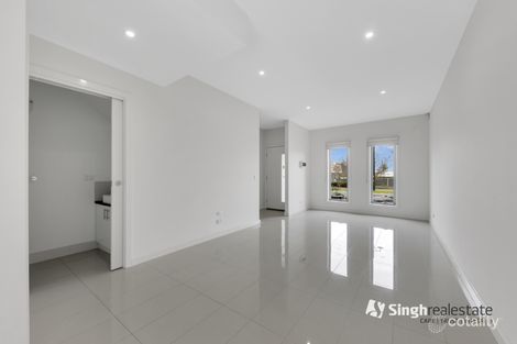 Property photo of 16 Densham Way Craigieburn VIC 3064