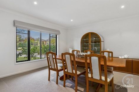 Property photo of 36 Botanic Drive Pakenham VIC 3810