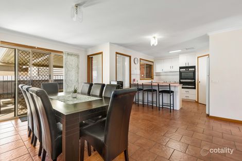 Property photo of 9 Juniper Place Forest Hill NSW 2651
