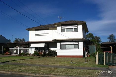 25 Salamaua Rd, Whalan, NSW 2770
