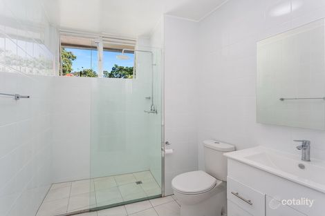 Property photo of 3/33 Clarence Road Indooroopilly QLD 4068