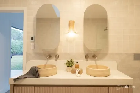 Property photo of 1 Heritage Drive Bundanoon NSW 2578