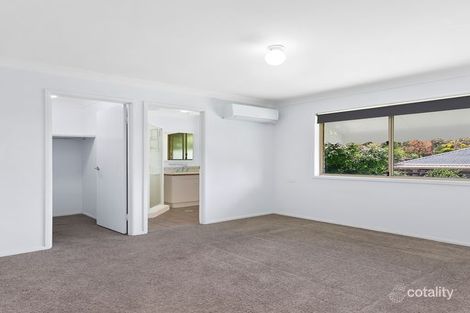 Property photo of 24 Blaxland Place Forest Lake QLD 4078