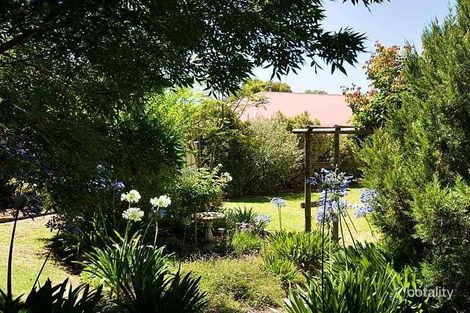 42 Marchant Rd, Strathalbyn, SA 5255