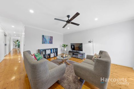 Property photo of 2/109 Station Road Deer Park VIC 3023