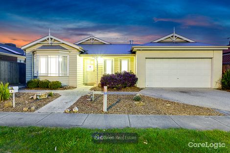 Property photo of 4 Waterbury Street Cranbourne VIC 3977