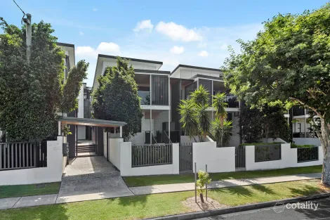 10/54 Norman Ave, Norman Park, QLD 4170