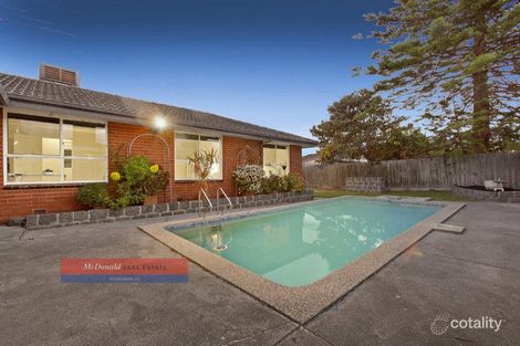 Property photo of 42 Devonshire Drive Keysborough VIC 3173