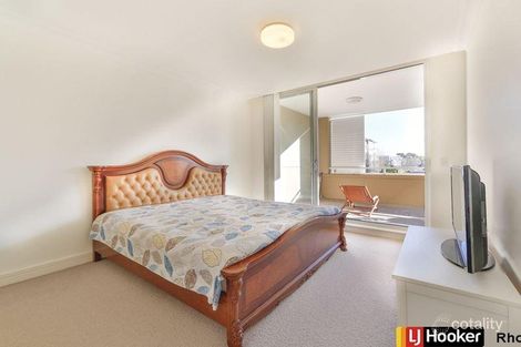 Property photo of 409/12 Vineyard Way Breakfast Point NSW 2137